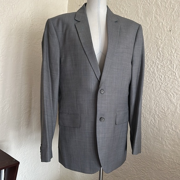 Express Other - Express Light Gray 2 Button Blazer NWT 40R